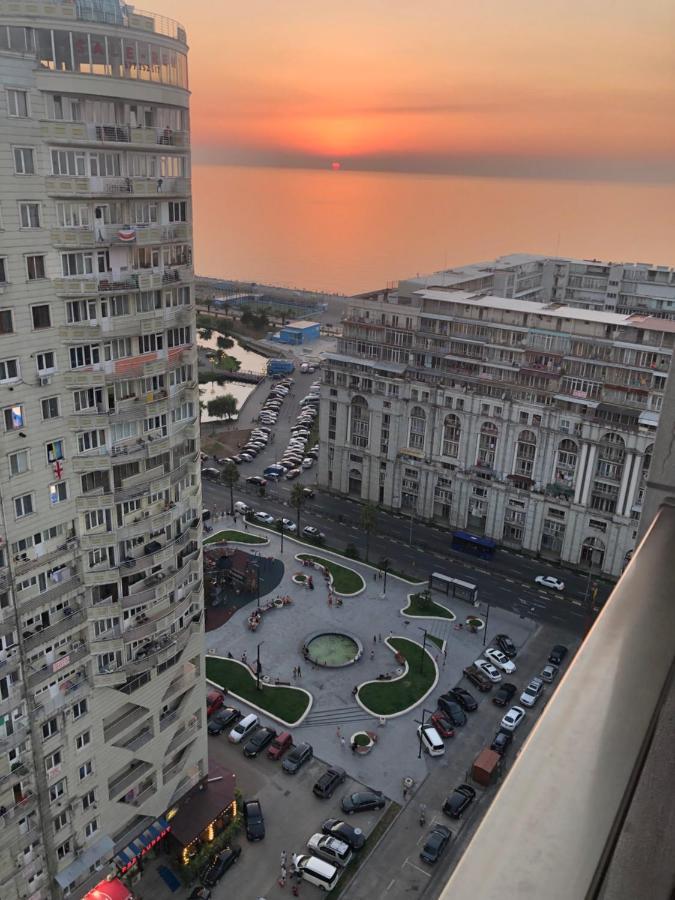 Удобные Апартаменты С Видом На Море Batum Dış mekan fotoğraf
