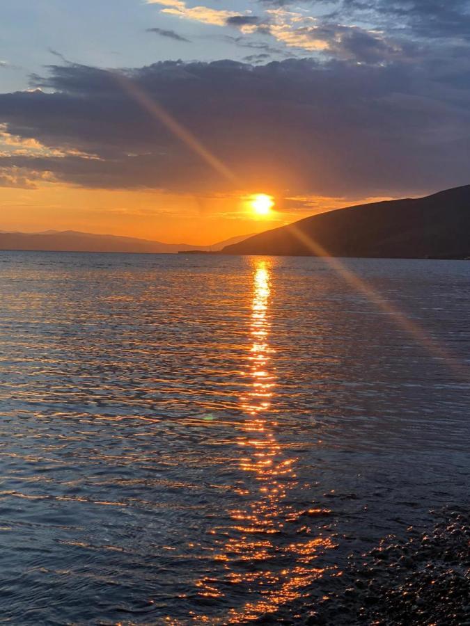 Удобные Апартаменты С Видом На Море Batum Dış mekan fotoğraf